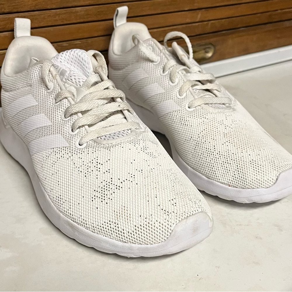 Adidas Cloudfoam White Running Shoes - Men’s Size 7 - Athletic/Casual